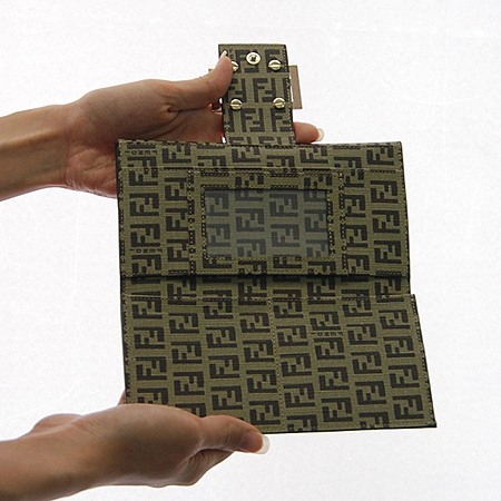 Fendi(���) FF �ΰ� PVC ������ [��������] �̹���7 - ���̺��� �߰���ǰ