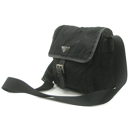 Prada(�����) BT0173 VELA SPORT �к긯 ũ�ν��� [�̾�������] �̹���2 - ���̺��� �߰���ǰ