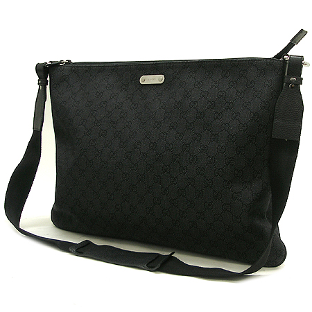 Gucci(����) 190628 GG�ΰ� �к긯 ���� �� ũ�ν��� �̹���3 - ���̺��� �߰���ǰ