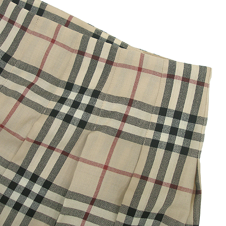 Burberry(������) �� ��ĿƮ [���빮��] �̹���3 - ���̺��� �߰���ǰ