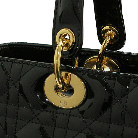 Dior(ũ����î���) ��� ���� ���̵� ��� ���̴�Ʈ ��Ʈ�� �̹���4 - ���̺��� �߰���ǰ