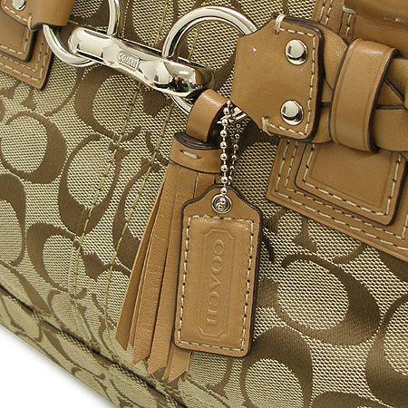 Coach(��ġ) F15665 �ñ׳�ó �ڰ��� ��Ʈ�� �̹���4 - ���̺��� �߰���ǰ