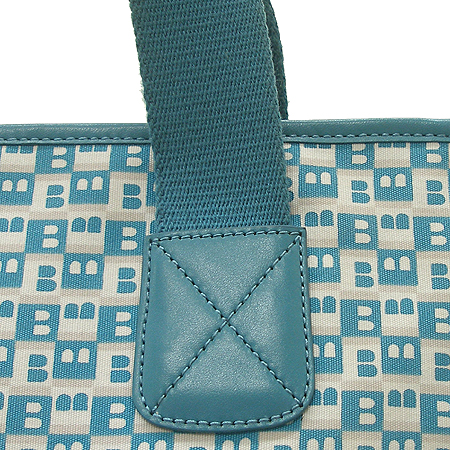Bally(�߸�) ĵ���� BOOTHBAY(�ν�����) ��Ʈ�� �̹���3 - ���̺��� �߰���ǰ
