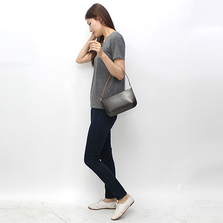 Louis Vuitton(���̺���) M55142 ��Ʈ�Ŀ﷯ ����� �̹���7 - ���̺��� �߰���ǰ