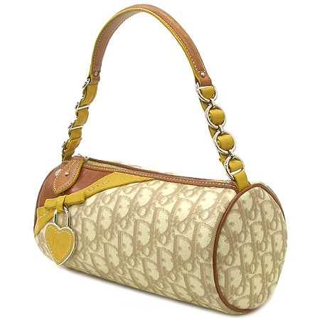 Dior(ũ����î���) PVC �ΰ� ���� ��Ʈ�� �̹���2 - ���̺��� �߰���ǰ