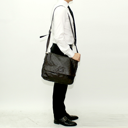 Gucci(����) 223665 ��ũ ���� �ø� ���� ũ�ν��� [��õ ������] �̹���6 - ���̺��� �߰���ǰ
