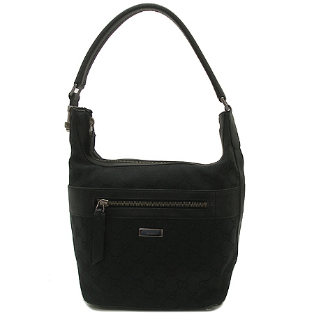 ����  �����