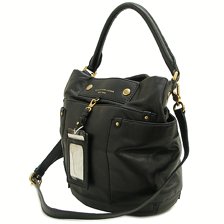 Marc By Marc Jacobs(��ũ���� ��ũ�����߽�) AM1029 ���� ���� ������ ����� + ũ�ν� ��Ʈ�� [�б�������] �̹���2 - ���̺��� �߰���ǰ