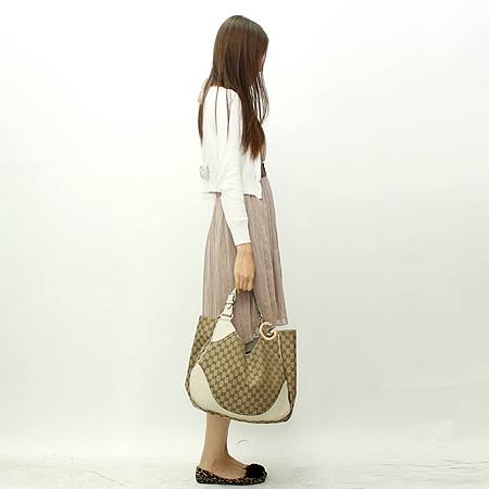 Gucci(����) 203504 GG�ΰ� �ڰ��� ���� ��� ȣ�� ����� �̹���7 - ���̺��� �߰���ǰ