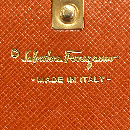 Ferragamo(��󰡸�) 22 B422 ���� �ٶ� ��� ���ǾƳ� ���� ���� �̹���4 - ���̺��� �߰���ǰ