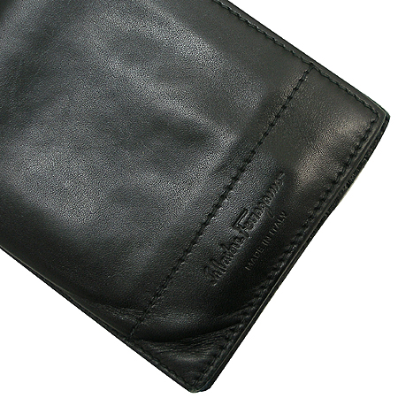 Ferragamo(��󰡸�) IY 66 4526 ���� ���� ������ �̹���3 - ���̺��� �߰���ǰ