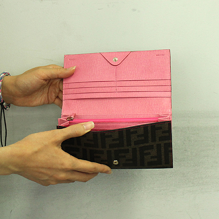 Fendi(���) 8M0000 F0GQH FF�ΰ� ������ �̹���7 - ���̺��� �߰���ǰ