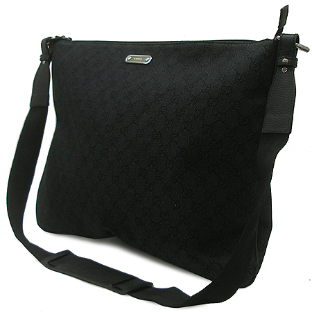 Gucci(����) 190628 GG�ΰ� �к긯 ���� �� ũ�ν��� �̹���3 - ���̺��� �߰���ǰ