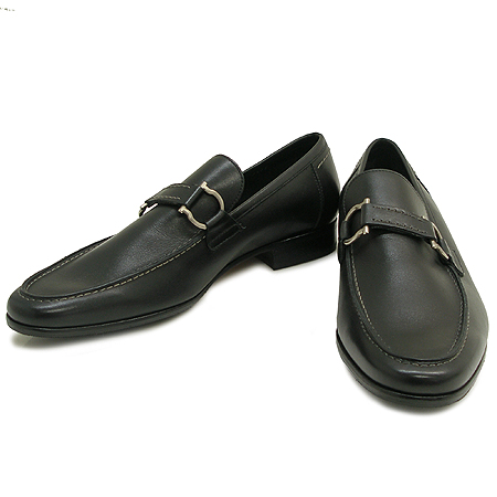 Ferragamo(󰡸)  ġ    