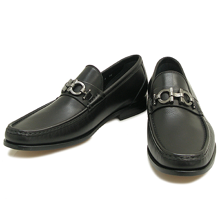 Ferragamo(󰡸)  ġ    