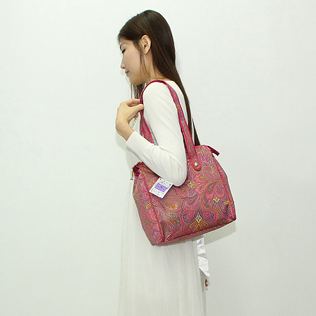 Etro(��Ʈ��) 1676 10 4 �к긯 ����Ǫ�� ����� �̹���7 - ���̺��� �߰���ǰ