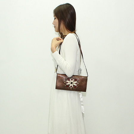 YSL(�Ի��ζ�) YSL(�Ի��ζ�) 146863 VENISE (���Ͻ�) Ŭ��ġ �� ����� �̹���7 - ���̺��� �߰���ǰ