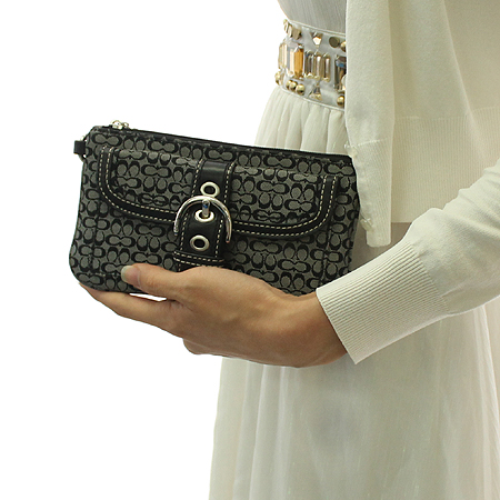 Coach(��ġ) �ñ׳�ó �ڰ��� ��Ʈ ��� �Ŀ�ġ �̹���7 - ���̺��� �߰���ǰ