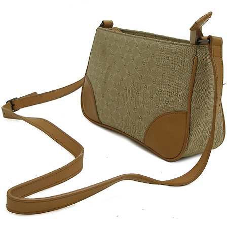 Aigner(���̱׳�) �ΰ� �𰡵� ũ�ν��� �̹���2 - ���̺��� �߰���ǰ