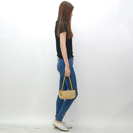 Fendi(���) 8BR513 FF�ΰ� �Ŀ�ġ ����� �̹���7 - ���̺��� �߰���ǰ