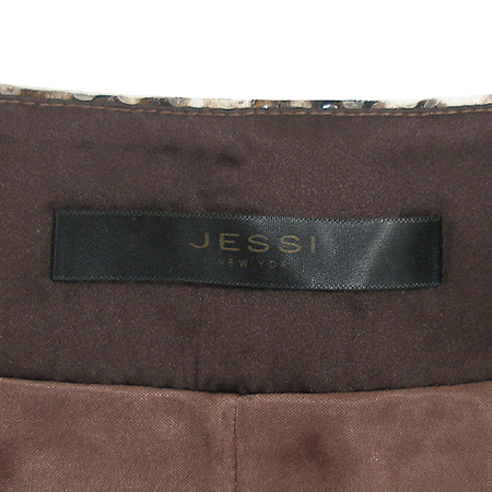 JESSI NEWYORK(���ô���) ���ǽ� �̹���4 - ���̺��� �߰���ǰ