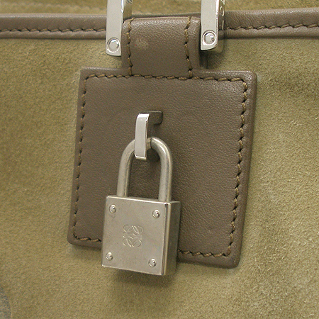 Loewe(�ο���) �Ƹ����� ��ΰ� ��Ʈ�� �̹���3 - ���̺��� �߰���ǰ