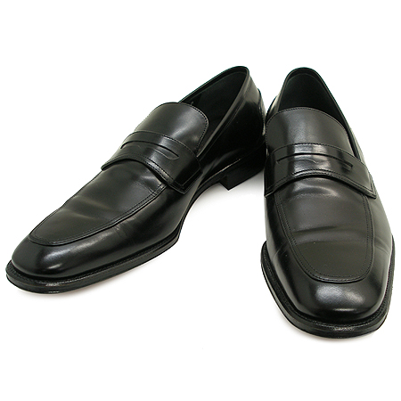 Ferragamo(󰡸)    