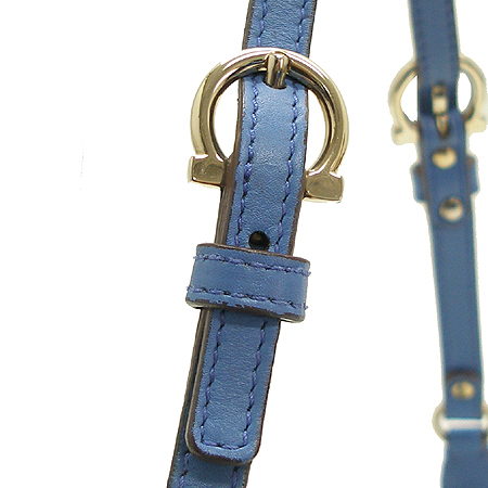 Ferragamo(��󰡸�) 21 4901 ���� ���� �Ŀ�ġ�� ����� �̹���3 - ���̺��� �߰���ǰ