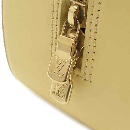 Louis Vuitton(���̺���) M5208A  ���� ���� �ڽ��� ��Ʈ�� �̹���4 - ���̺��� �߰���ǰ