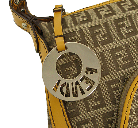 Fendi(���) 8BR464 ��ī �ڰ���  ����� �̹���5 - ���̺��� �߰���ǰ