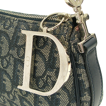 Dior(ũ����î���) �ΰ� �ڰ��� ����� �̹���3 - ���̺��� �߰���ǰ