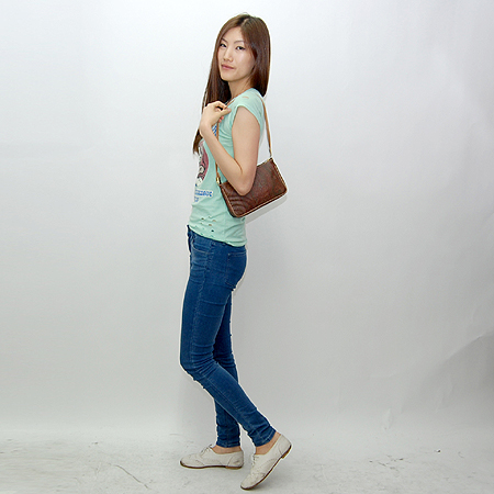 Etro(��Ʈ��) 1427 729 ������ PVC �Ŀ�ġ ����� �̹���6 - ���̺��� �߰���ǰ