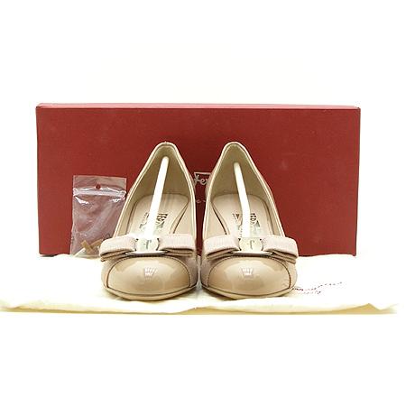 Ferragamo(��󰡸�) �ٶ� ��� ���� �̹���2 - ���̺��� �߰���ǰ