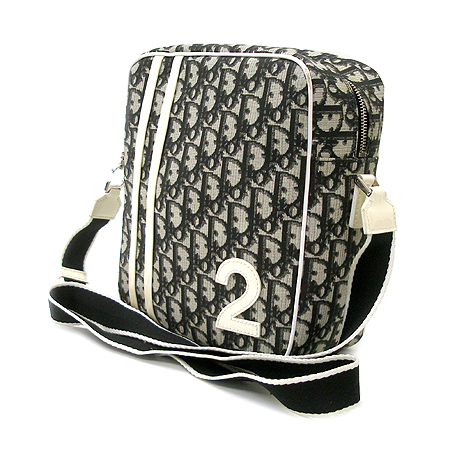 Dior(ũ����î���) 0094 �̴ϼ� �ΰ� PVC ũ�ν��� �̹���3 - ���̺��� �߰���ǰ