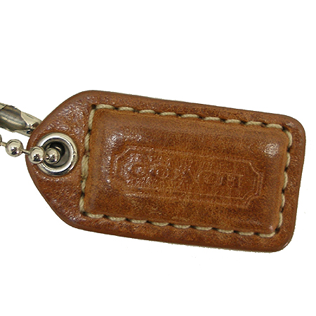 Coach(��ġ) �ñ״�ó ���λ� �ڰ��� �Ŀ�ġ �̹���4 - ���̺��� �߰���ǰ