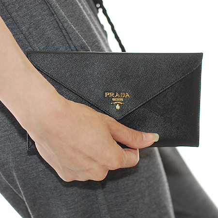 Prada(�����) 1M1175 ���ǾƳ� ������ �̹���6 - ���̺��� �߰���ǰ