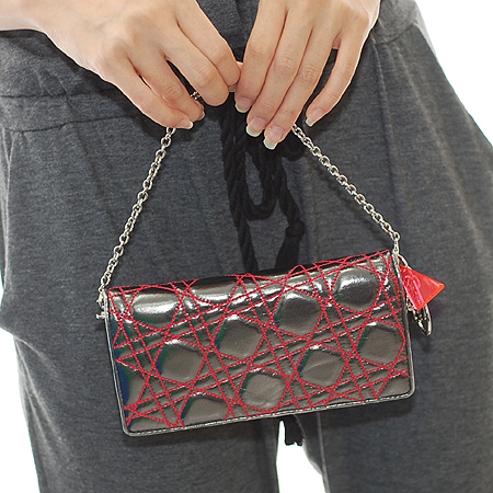Dior(ũ����î���) 2012�� ������ S0060PAGD ���̵� ��� Ŭ��ġ�� ������ [�б�������] �̹���6 - ���̺��� �߰���ǰ