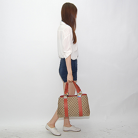 Gucci(����) 232947 ��� ������ �𰡵� ��Ʈ�� [�б�������] �̹���7 - ���̺��� �߰���ǰ
