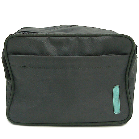 �Ƹ�����  �������