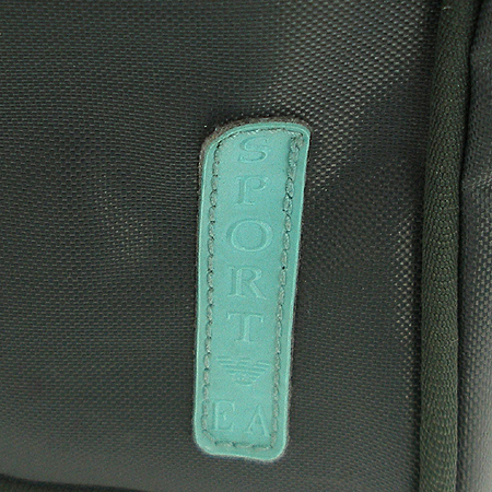 Armani(�Ƹ�����) �к긯 �Ŀ�ġ ������� �̹���5 - ���̺��� �߰���ǰ