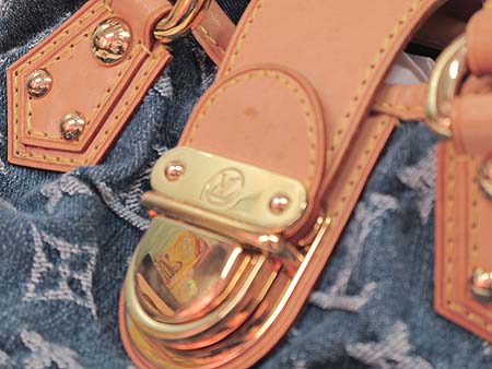 Louis Vuitton(���̺���) M95020 ���׷� ���� ����Ƽ ��Ʈ�� �̹���3 - ���̺��� �߰���ǰ