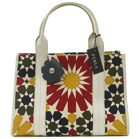 �Ƕ�  ��Ʈ��