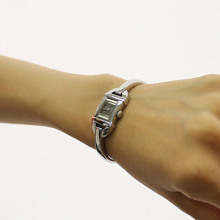 Gucci(����) 6800L ��ƿ ������ �ð� �̹���6 - ���̺��� �߰���ǰ