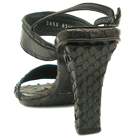 Versace(������ü) ���̼� ������ ���� �̹���4 - ���̺��� �߰���ǰ