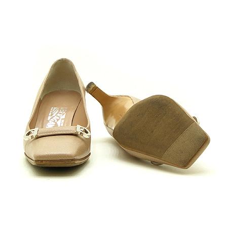 Ferragamo(��󰡸�) ���� ��ġ�� �ΰ� ���� �̹���3 - ���̺��� �߰���ǰ