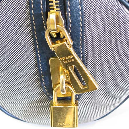 Prada(�����) �к긯 �� �ΰ� ��Ƽġ ����� [�ϻ����] �̹���3 - ���̺��� �߰���ǰ