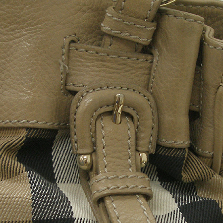 Burberry(������) ���μ� ���üũ �к긯 ���� ���� ��Ƽġ ����� �̹���5 - ���̺��� �߰���ǰ