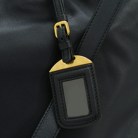 Prada(�����) BN1713 ���̺� ���� ���� �ΰ� ��� 2-WAY �̹���4 - ���̺��� �߰���ǰ