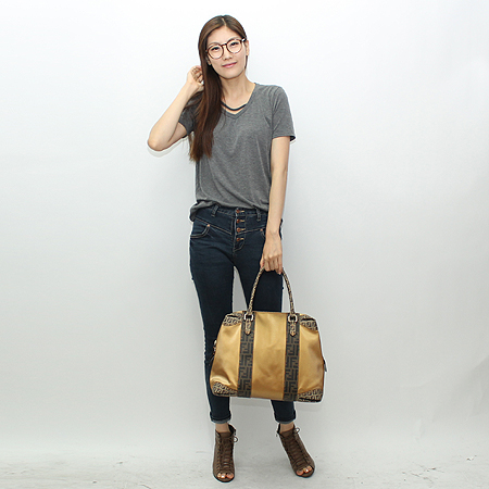 Fendi(���) 8BL096 FF �ΰ� ��Ƽġ �к긯 �� ��Ʈ�� �̹���6 - ���̺��� �߰���ǰ