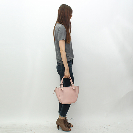Ferragamo(��󰡸�) 21 5323 ��ũ ���ǾƳ� ��Ʈ�� �̹���7 - ���̺��� �߰���ǰ